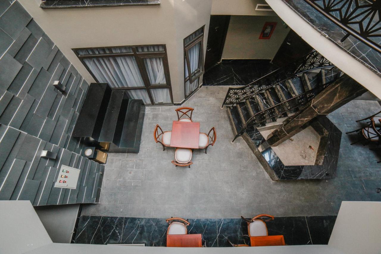 Victorian Hotel Dalat Екстериор снимка