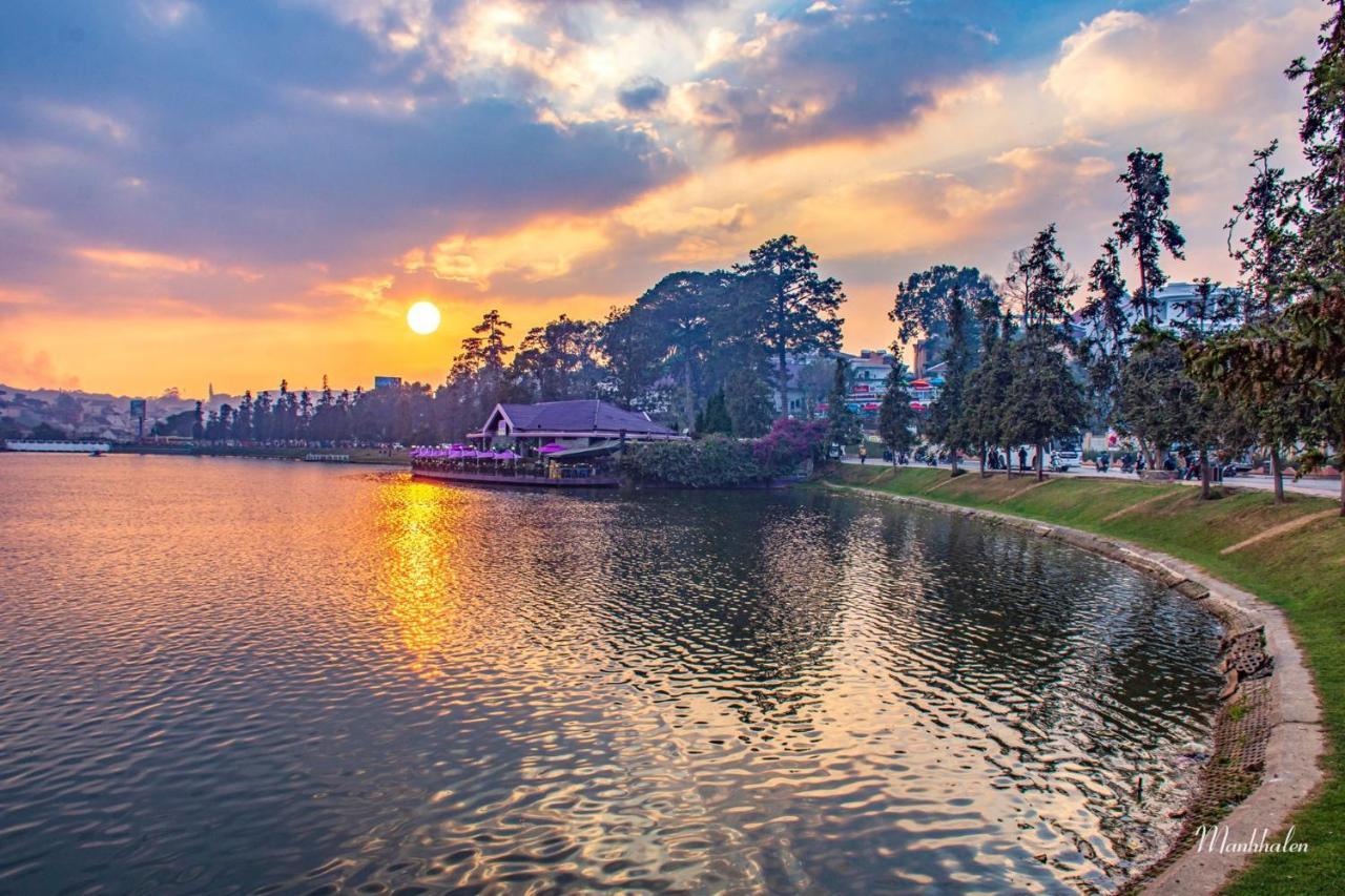 Victorian Hotel Dalat Екстериор снимка